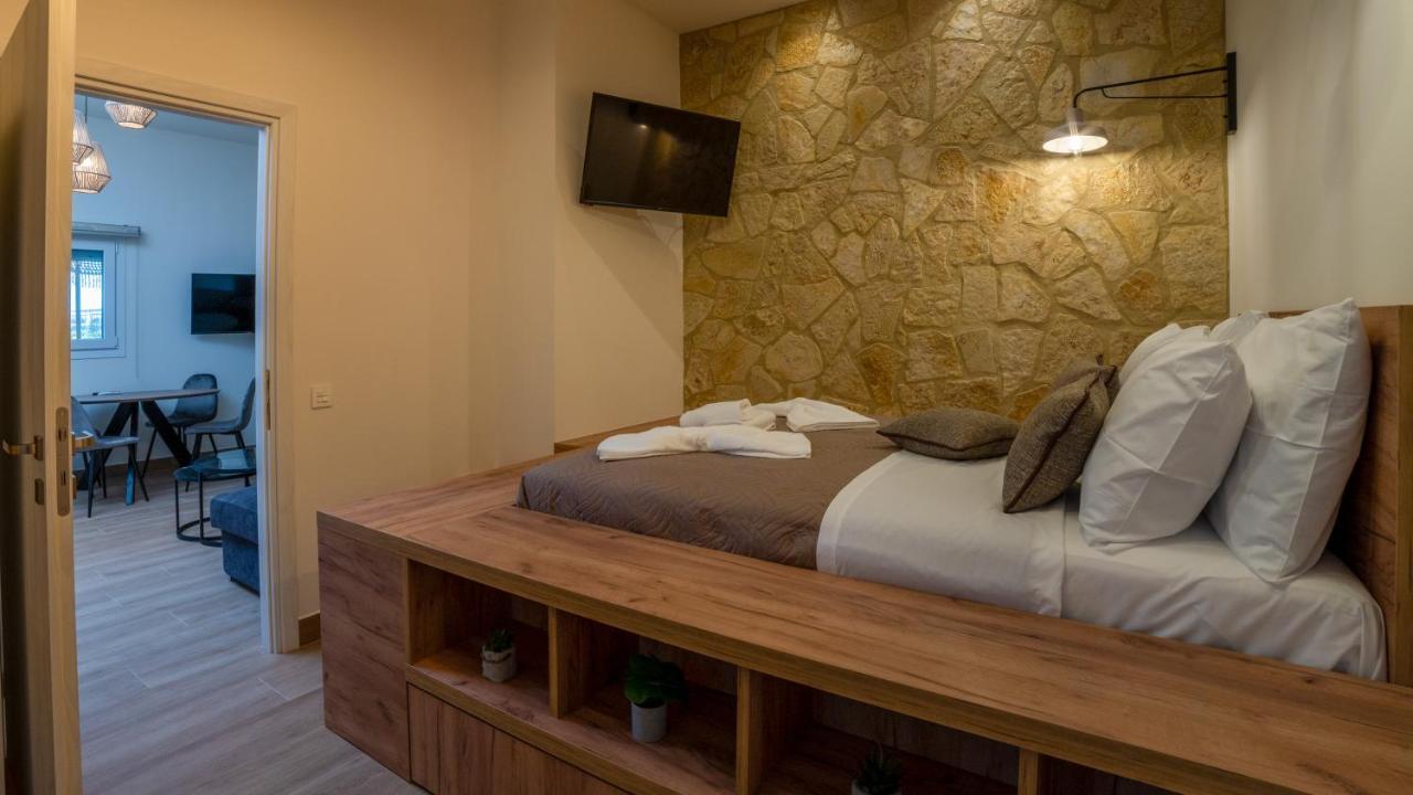 Melitta'S Luxury Apartments Anthousa  Exterior photo